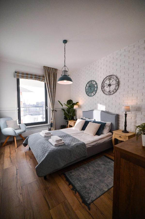Citystay Brabank Apartament Nad Motlawa Danzig Exterior foto